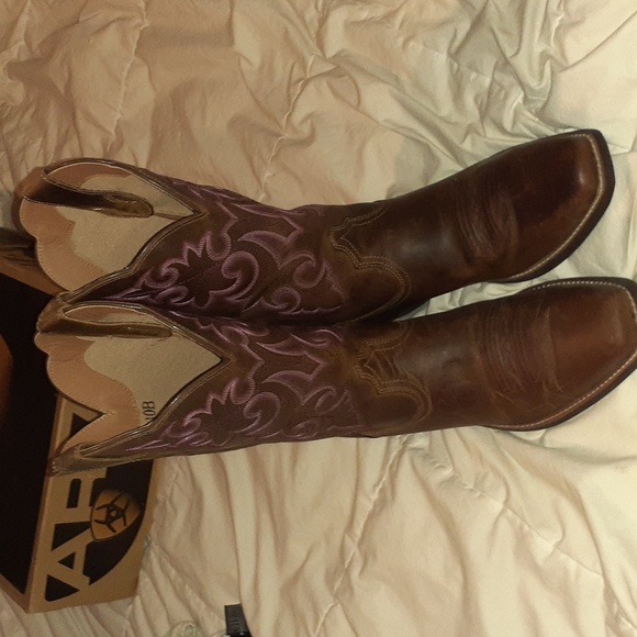Women's Ariat western style boots size 10 - Picture 9 of 11